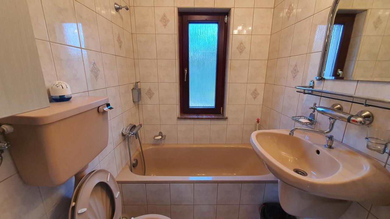 Villa Pilis Hills View Deluxe House With Pool & Ac Near Bp Pilisszentivan Esterno foto